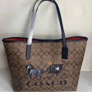 Coach Halloween tote and pumpkin driver coach wagon new